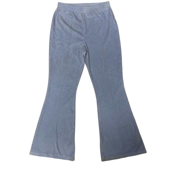 Aerie Groove-On Stretch Rib Velour High-Waist Flare Pant - Picture 3 of 8